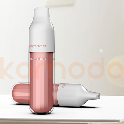 Komodo 2 en 1 3200 puffs Dispositif jetable Vape Pen 8,2 ml Cartouche de capsule Batterie de 1100 mAh