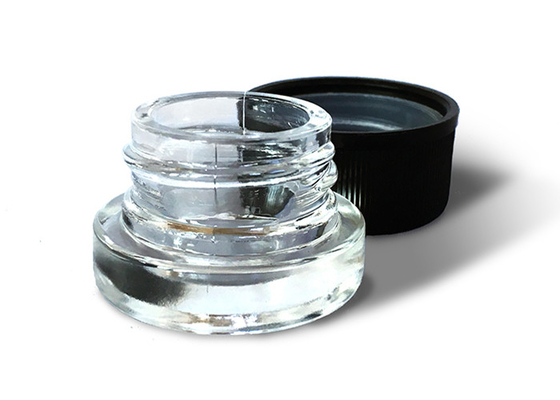 Un récipient en verre transparent et concentré durable, 5 ml avec un couvercle à l' épreuve des enfants.
